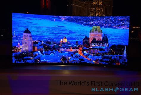 Samsung flexible TV headlines CES 2014 range: Eyes-on - SlashGear