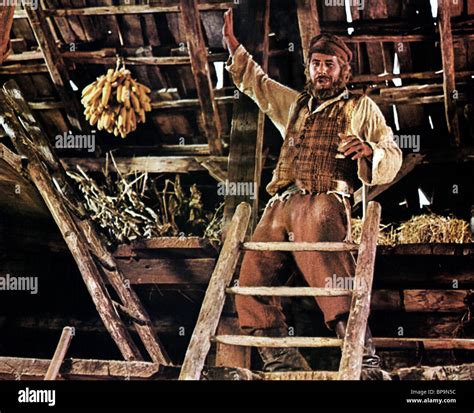 TOPOL FIDDLER ON THE ROOF (1971 Stock Photo, Royalty Free Image: 30946984 - Alamy