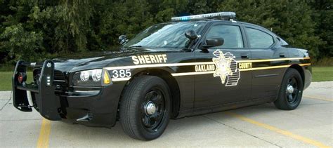 Deadline Detroit | Ex-Oakland Deputy Charged with Slapping Handcuffed Woman