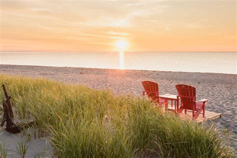 Two national parks by land and sea - The Globe and Mail