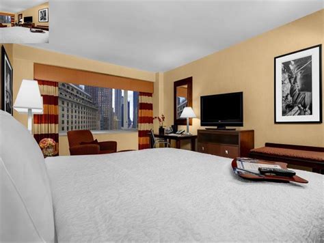 Hampton Inn Manhattan Times Square North in New York (NY) - Room Deals ...