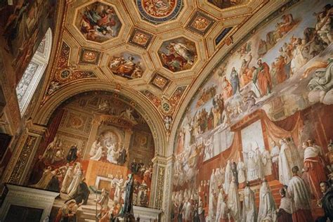 Musei Vaticani e Cappella Sistina: Key Master's Tour | GetYourGuide