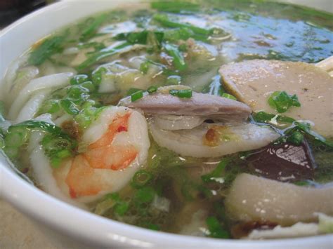 8 Delicious Vietnamese Delicacies To Enjoy | Trip101