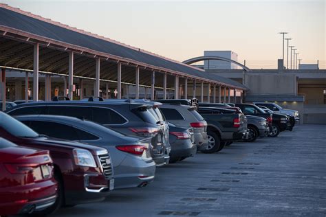 Holiday parking options at the San Antonio International Airport