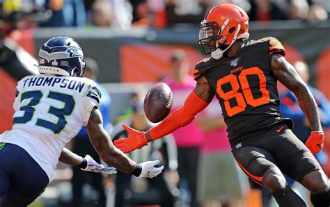 Browns defense is struggling to take back momentum after turnovers this ...