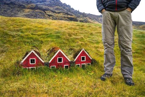 Discover Iceland’s Enchanting Huldufólk: The Hidden People and Their Tiny Houses | STREET ART UTOPIA