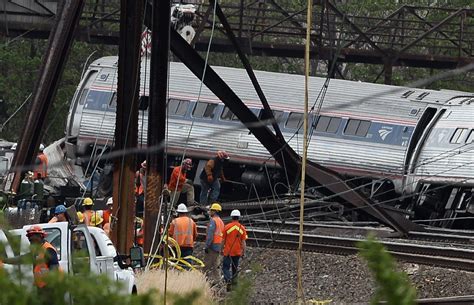 Amtrak derailment | PBS NewsHour