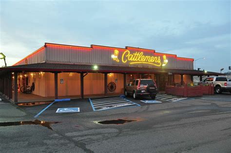 Petaluma Cattlemens could be demolished for a Chick-fil-A