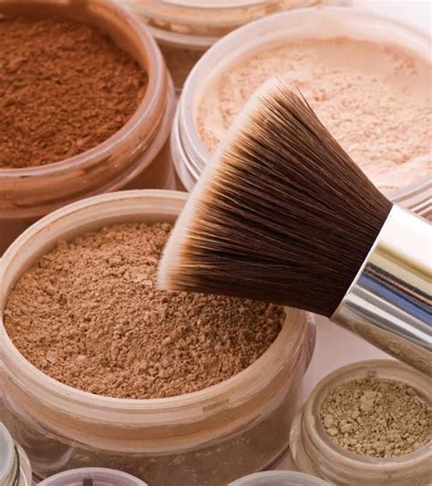 13 Best Kabuki Brushes For A Flawless Makeup Look!