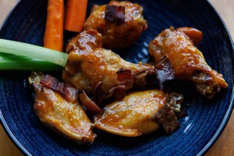 Winging it: Home cooks, pros share their out-of-the-box chicken wing ...