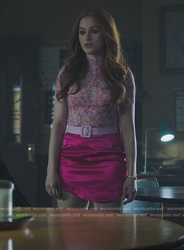 Riverdale Outfits & Fashion | WornOnTV | Clothes & Wardrobe on The CW's ...