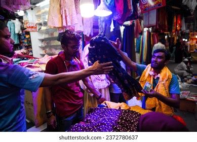 Dhaka Bangladesh 21042023 Vendor Sells Clothes Stock Photo 2372780637 ...