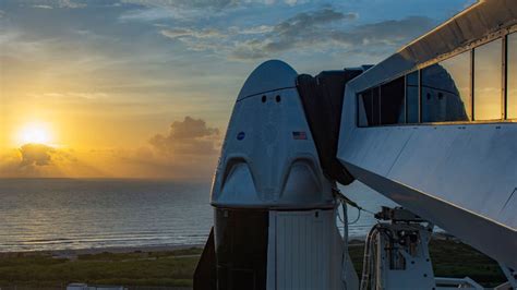 Historic NASA-Manned SpaceX Capsule Departs, Prepares For Splash Landing