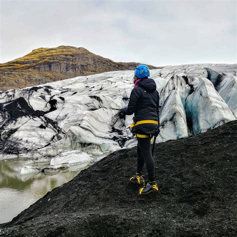 13 Epic Reasons to Visit Iceland In March | Diana's Healthy Living