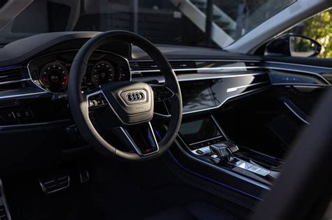 2023 Audi S8 Pictures - 72 Photos | Edmunds