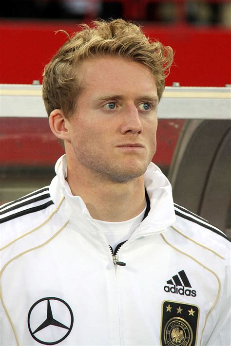 File:Andre Schürrle, Germany national football team (06).jpg - Wikimedia Commons