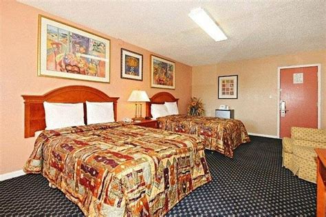 REGAL INN AND SUITES - Prices & Motel Reviews (Baltimore, MD)