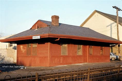 Erie Lackawanna Station at Garfield, NJ - ARHS Digital Archive