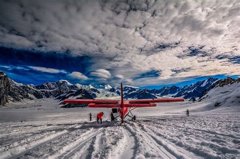 Denali: The Most Intense Snowboarding Vacation Possible | Skyblue Overland