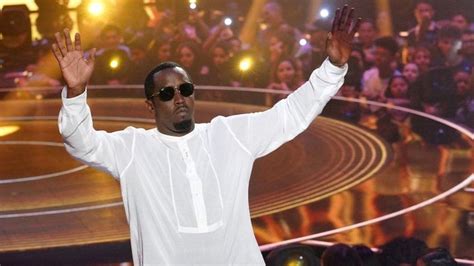 Sean 'Diddy' Combs returns lucrative music rights to Bad Boy Records artists - BBC News