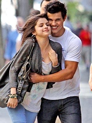 Taylor Lautner With Girlfriend Images 2011 | All About Hollywood