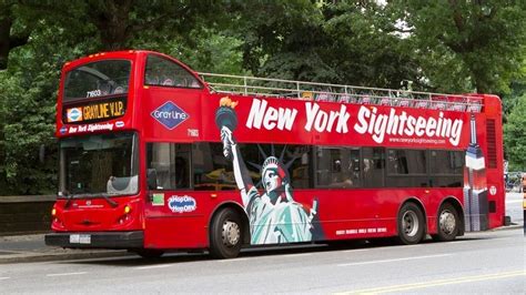 New York Hop-On Hop-Off Bus Tour