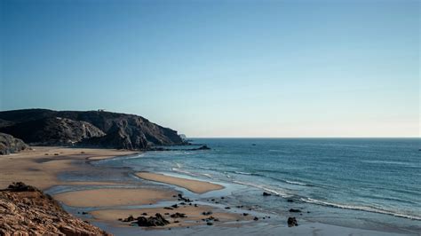 Portugal’s Top 10 Beaches to Unwind in Peace & Away from the Crowds