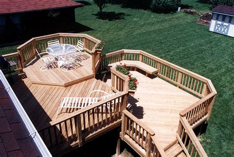 Split Level Home Deck Ideas - Design Talk