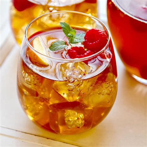 21 Wine-Based Cocktails You Need at your Next Party | Drinks, Yummy drinks, Alcoholic drinks