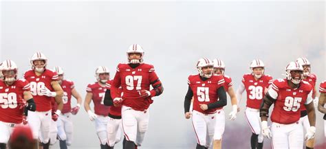 Wisconsin football vs. Minnesota: Five takeaways