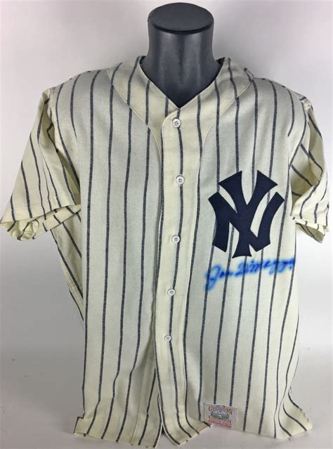 Lot Detail - Joe DiMaggio Signed Mitchell & Ness Yankees Jersey (PSA/DNA)