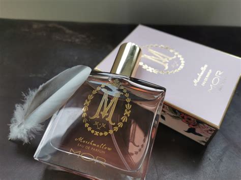 Marshmallow MOR perfume - a fragrance for women