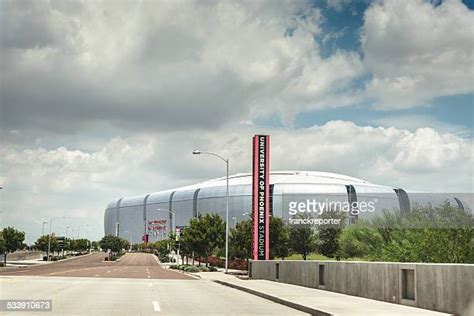 University Of Phoenix Stadium Photos and Premium High Res Pictures ...