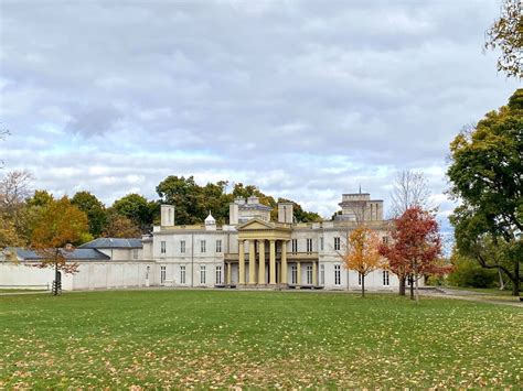 Dundurn Castle Historic Tours | In Search of Sarah