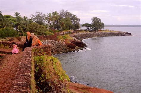 Places to see in Kannur - From Kannur Fort to Beaches in Kannur