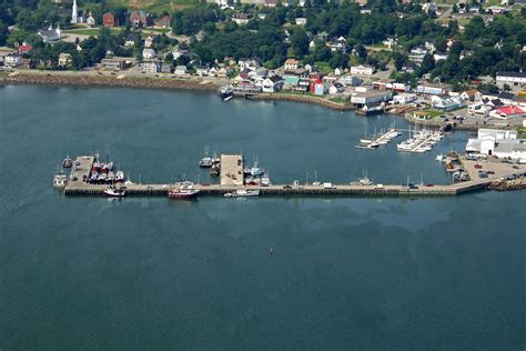 Port Of Digby Fisherman's Wharf Harbour in Digby, NS, Canada - Marina ...