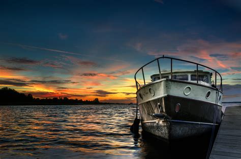 Photo gratuite de bateau, coucher de soleil, coucher du soleil