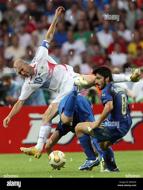 Gattuso world cup france hi-res stock photography and images - Alamy