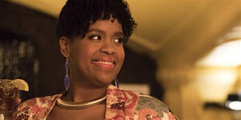 'Hometown': Natasha Rothwell Comedy Film Produced By Tina Fey Lands At Netflix - Blavity