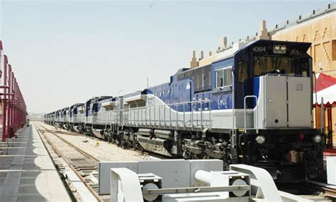 10 new locomotives added to fleet of Saudi Railway | Arab News