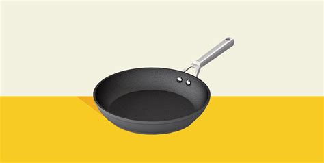 6 Best Nonstick Pans of 2023 - Top-Rated Nonstick Pans