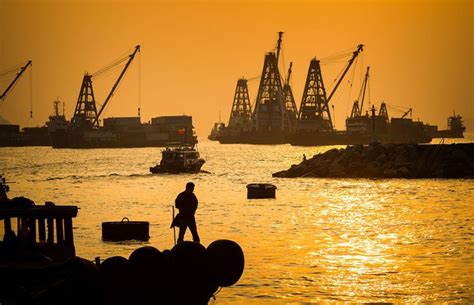 China's Toxic Sky - In Focus - The Atlantic | Sky, China, Pollution