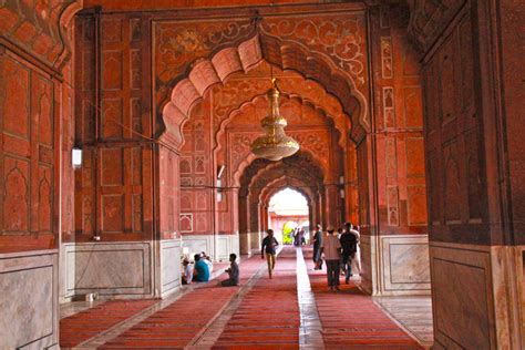 muslim-mosque-delhi-jama-masjid-solo-tour-interiors | Random Republika