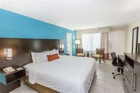 Wyndham Garden Fort Myers Beach | Fort Myers Beach, FL Hotels