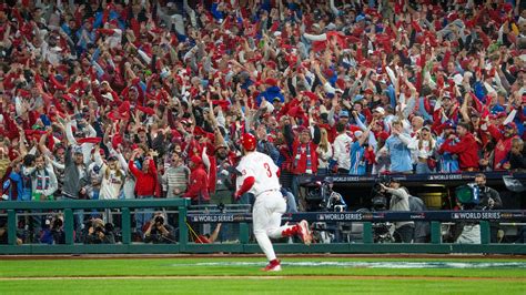 World Series: Phillies Hit 5 Homers in Game 3 Win Over Astros - The New ...