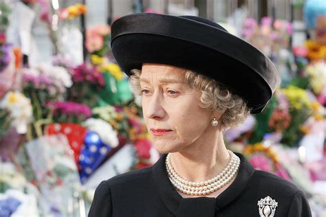 Helen Mirren Reacts To Queen Elizabeth II’s Death: – Deadline