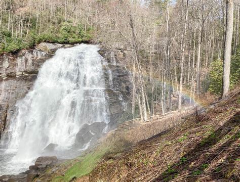 Rainbow Falls NC: An Amazing Hike to Four Waterfalls