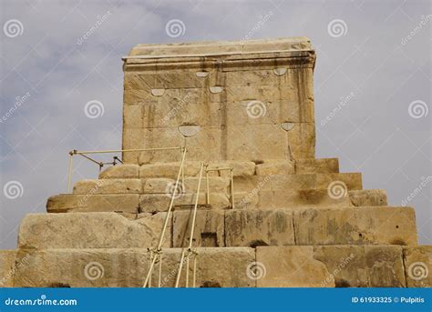 Tomb of Cyrus the Great, Pasargad,Iran. Stock Image - Image of shiraz ...