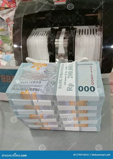 Rupiah Banknotes, Indonesia Rupiah Currency Stock Photo - Image of cash ...