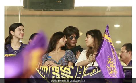 Some Candid IPL Pics Of Shah Rukh Khan And Daughter Suhana With Shanaya ...